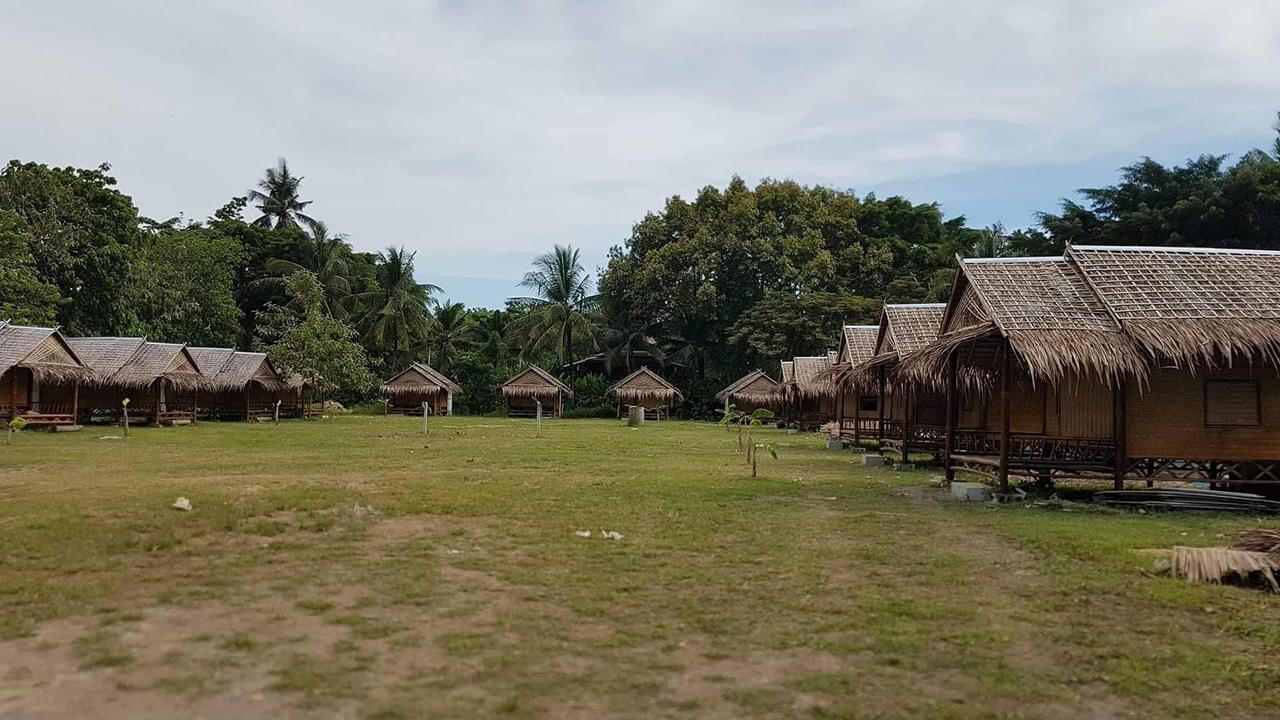 Lanta Local Hut Hotel Koh Lanta Exterior photo